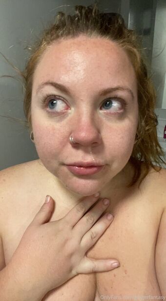 gingerfantasy Nakenläckor OnlyFans Foto 2
