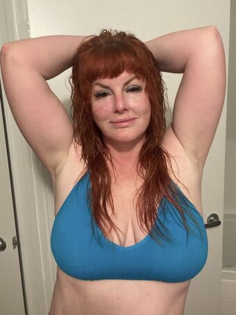 gingerobrien Nakenläckor OnlyFans Foto 8