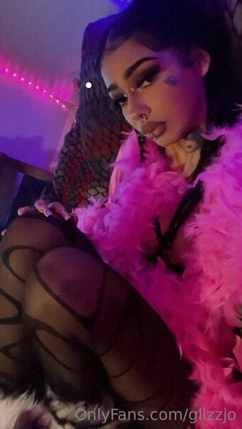 glizzjo Nakenläckor OnlyFans Foto 5