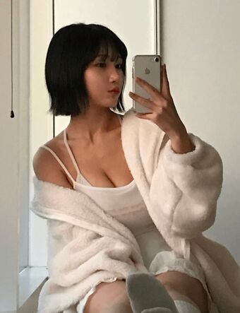 Gnaranha Nakenläckor OnlyFans Foto 86