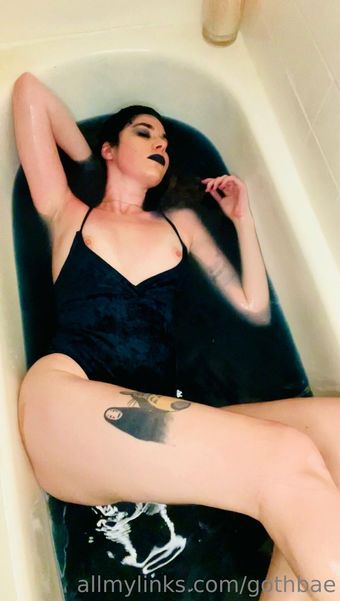 gothbae Nakenläckor OnlyFans Foto 13