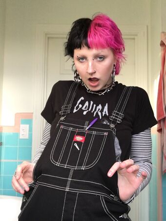 gothbimboxxx
