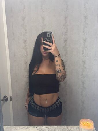 GothsPVT Nakenläckor OnlyFans Foto 122