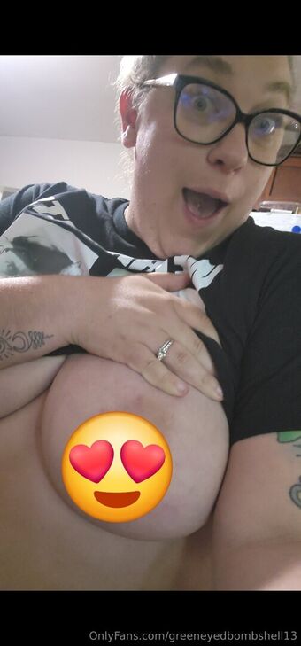 greeneyedbombshell13 Nakenläckor OnlyFans Foto 4