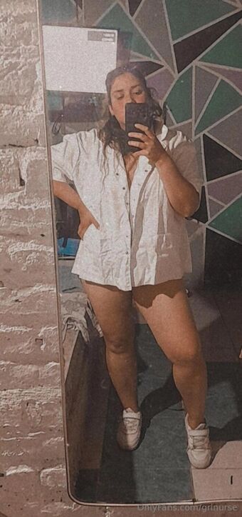 grlnurse Nakenläckor OnlyFans Foto 6
