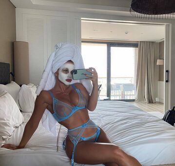 Gubernatar Nakenläckor OnlyFans Foto 73