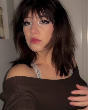 gumoochie Nakenläckor OnlyFans Foto 18