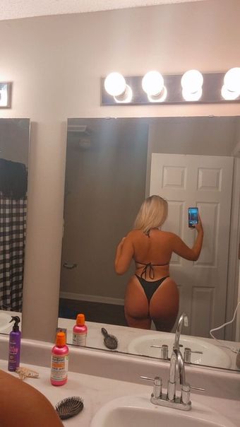 hailsdanielle Nakenläckor OnlyFans Foto 9