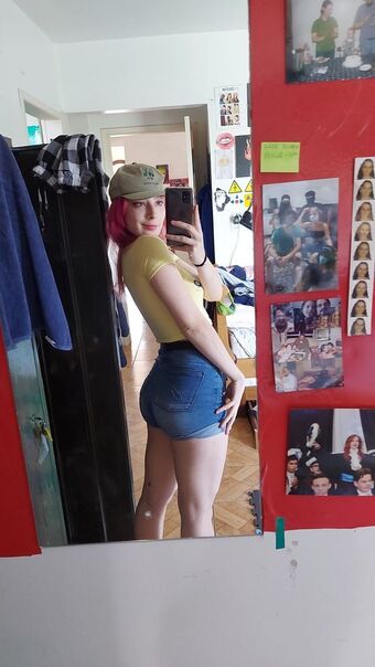 HammerOn Nakenläckor OnlyFans Foto 2