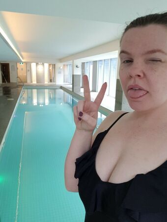 Hanasolo Nakenläckor OnlyFans Foto 17