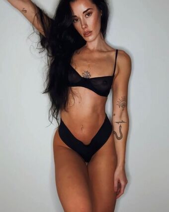 hannablelectorr Nakenläckor OnlyFans Foto 5