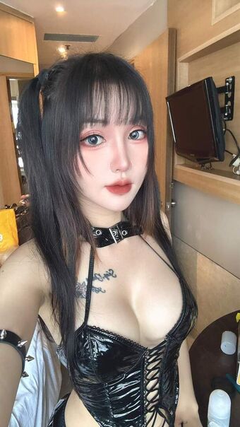 Hasuka95 Nakenläckor OnlyFans Foto 12