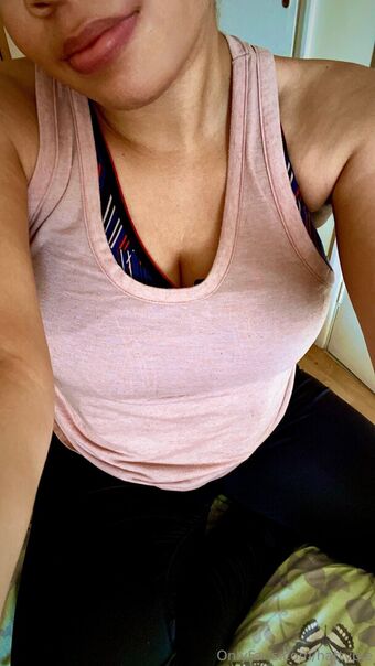 hattypie Nakenläckor OnlyFans Foto 11