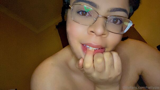 hattypie Nakenläckor OnlyFans Foto 20
