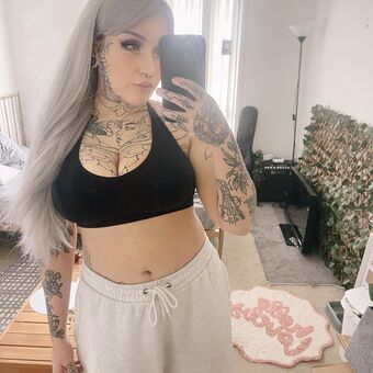 Headcasechase Nakenläckor OnlyFans Foto 1