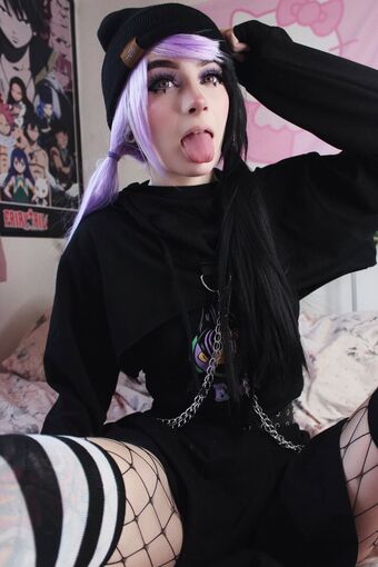hell0kittyglock Nakenläckor OnlyFans Foto 5