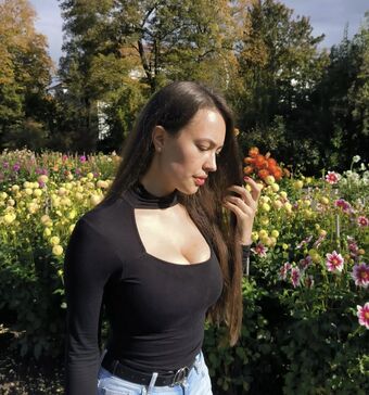 helloani Nakenläckor OnlyFans Foto 3