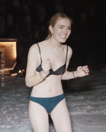 Heylea Nakenläckor OnlyFans Foto 16
