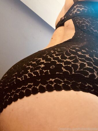 hiddenbrooke Nakenläckor OnlyFans Foto 4