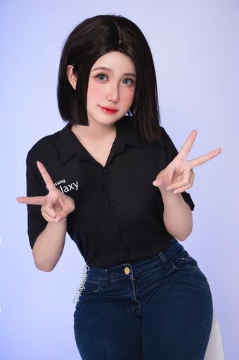 Higashi Nakenläckor OnlyFans Foto 15