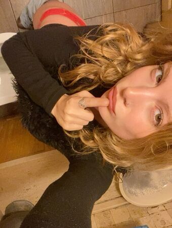 Highpunker Nakenläckor OnlyFans Foto 20