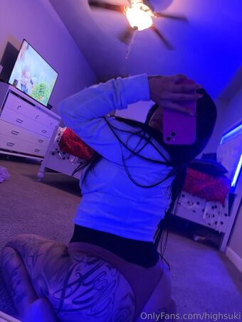 highsuki Nakenläckor OnlyFans Foto 3