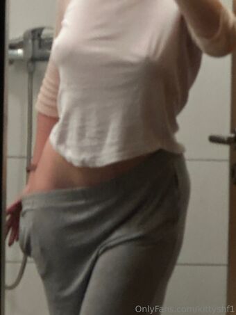 Hilal Fener Nakenläckor OnlyFans Foto 76