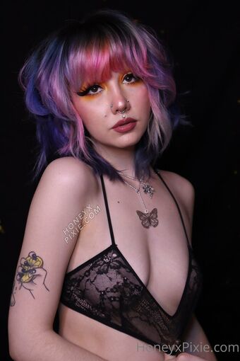 Honeypixie Nakenläckor OnlyFans Foto 18