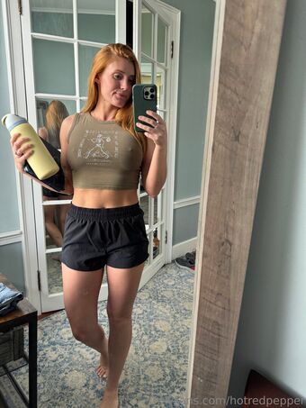 hotredpepper Nakenläckor OnlyFans Foto 29
