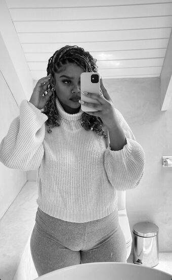 iam.andreajade Nakenläckor OnlyFans Foto 14
