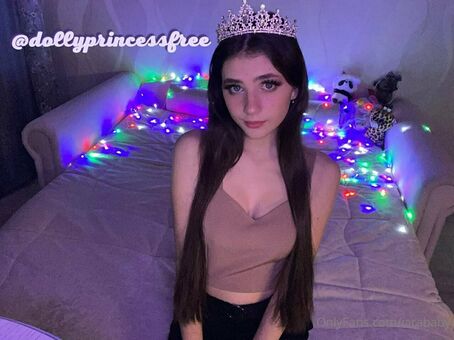 iarababy Nakenläckor OnlyFans Foto 23