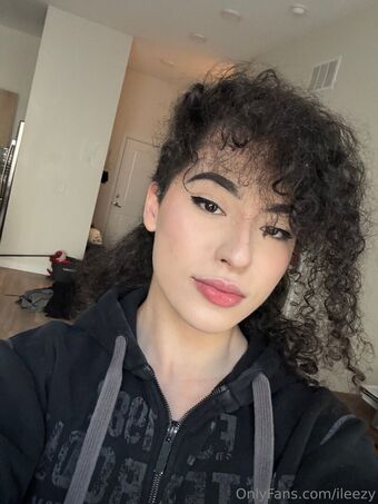 ileezy Nakenläckor OnlyFans Foto 16