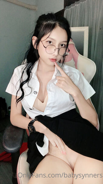 immxnus Nakenläckor OnlyFans Foto 34
