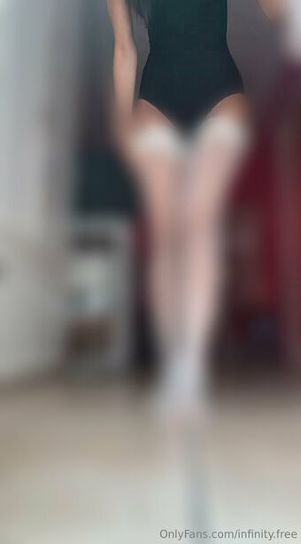 infinity.free Nakenläckor OnlyFans Foto 14