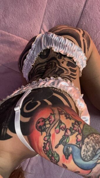 iropetrou Nakenläckor OnlyFans Foto 10