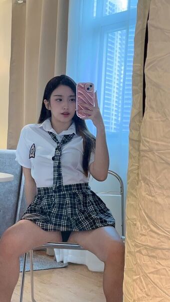 ishigoluv Nakenläckor OnlyFans Foto 40