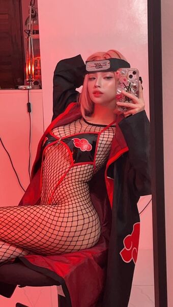 ishigoluv Nakenläckor OnlyFans Foto 49