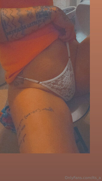 its_a Nakenläckor OnlyFans Foto 12