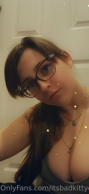 Itsbadkittyof Nakenläckor OnlyFans Foto 10