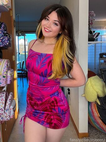 Itsbootz Nakenläckor OnlyFans Foto 6