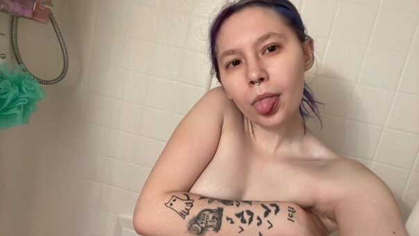 itskindablu Nakenläckor OnlyFans Foto 2