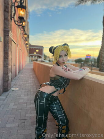 itsroxycos Nakenläckor OnlyFans Foto 9