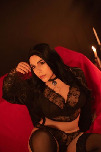 Izmacat Nakenläckor OnlyFans Foto 14