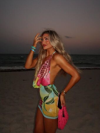 Izzi Dame