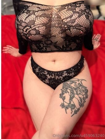 Jackylein Nakenläckor OnlyFans Foto 3