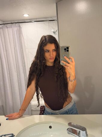 Jade Chynoweth Nakenläckor OnlyFans Foto 121