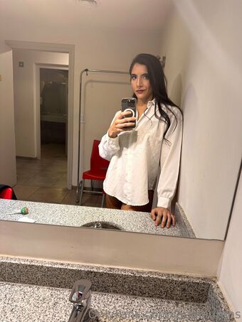 jadelaurens Nakenläckor OnlyFans Foto 9