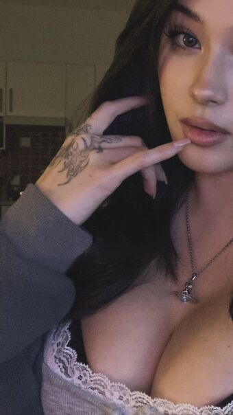 JadeyAnh Nakenläckor OnlyFans Foto 154