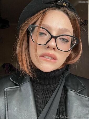Jadie Nakenläckor OnlyFans Foto 16