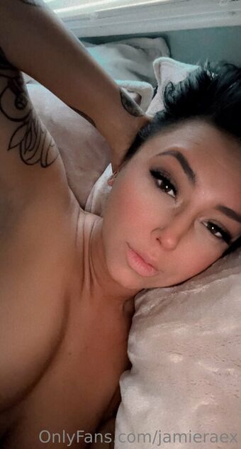 jamieraex Nakenläckor OnlyFans Foto 10